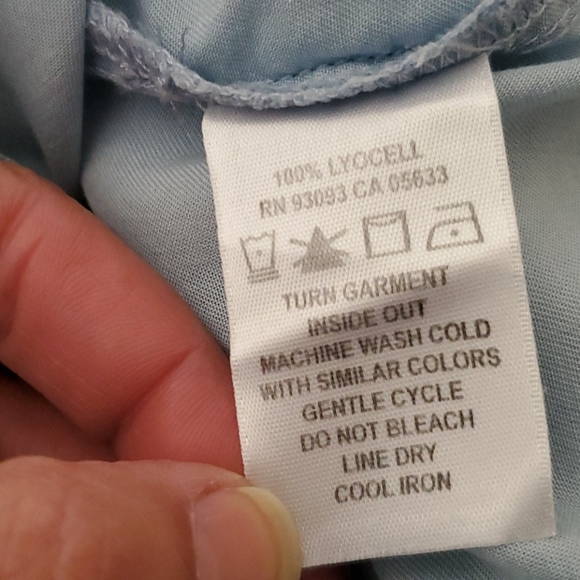 ZOZO ▪︎ Chambray Button Down Shirt, EUC - Picture 8 of 8